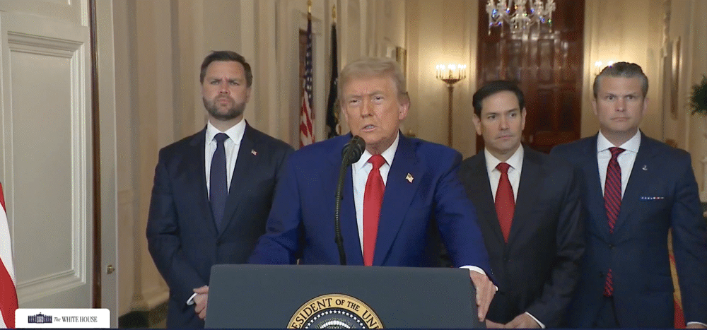 https://plutocracia.com/imagens/Trump_Bombardeia_Irao_21junho2025.png